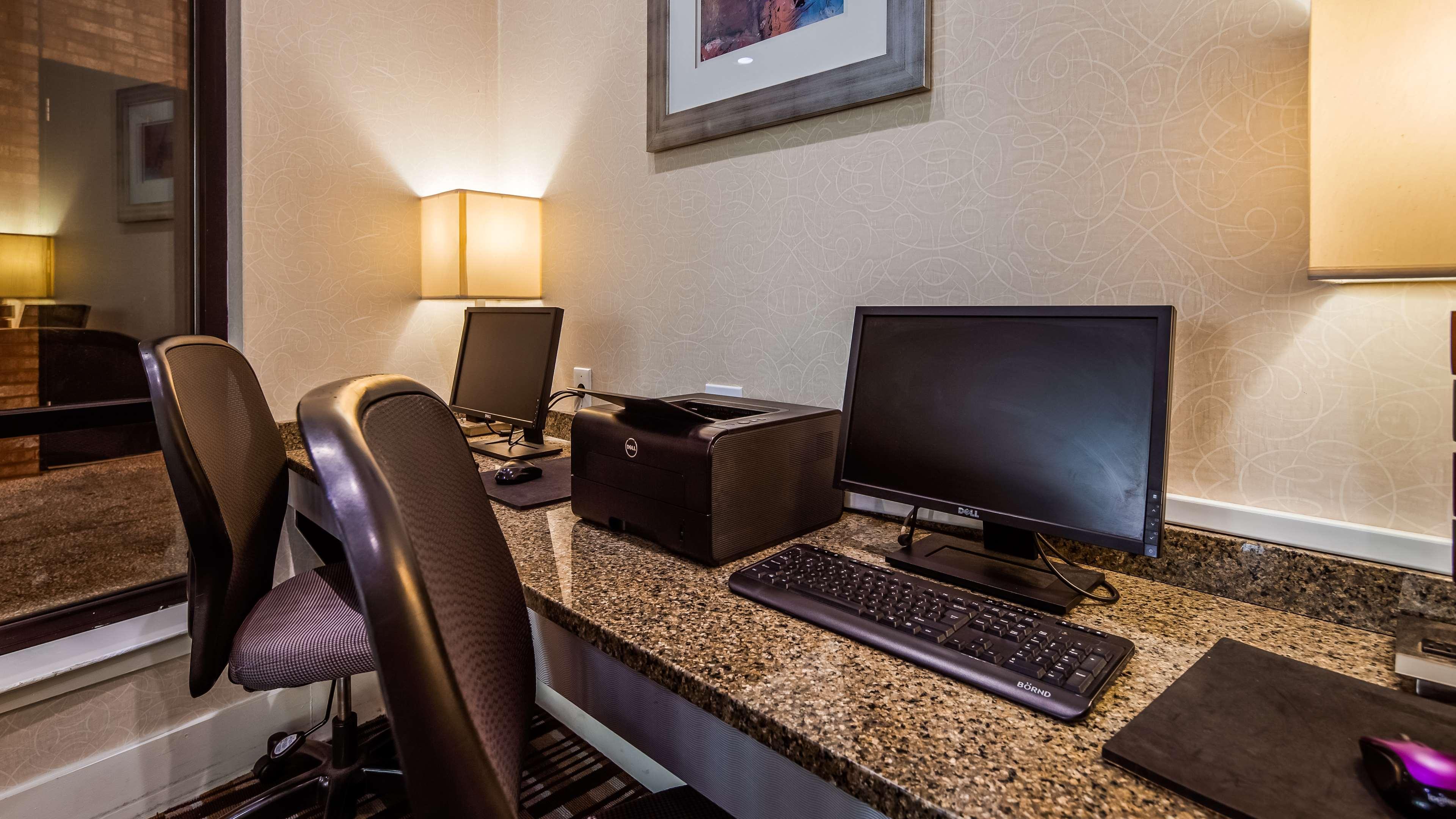 Best Western Plus Philadelphia Airport South - At Widener University Chester Ngoại thất bức ảnh